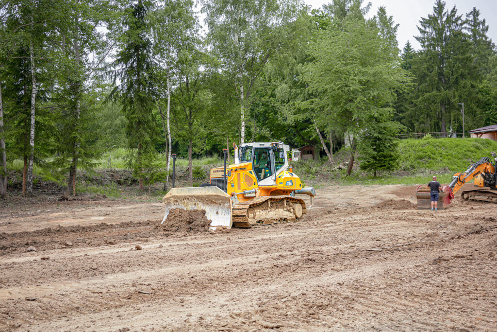 Liebherr renforce l’intégration digitale avec Unicontrol sur les bulldozers sur chenilles G8
